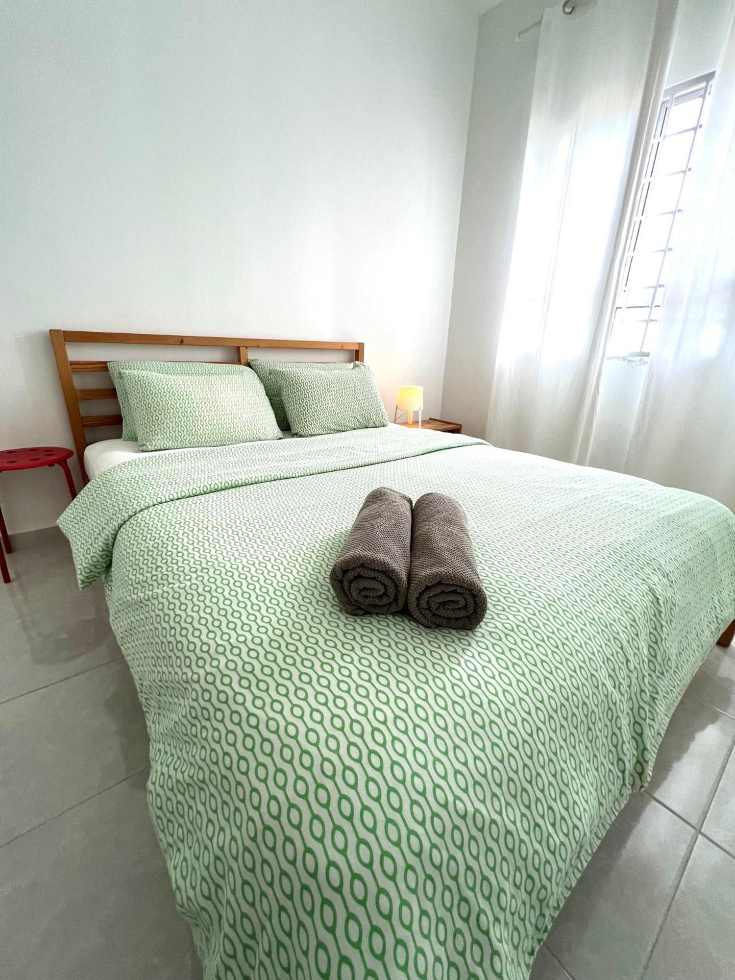 Ocean-View Studio For 2Pax -9Min To Pasarpayang-Mayangmall-Drawbridge كُوالا تيرينغانو المظهر الخارجي الصورة